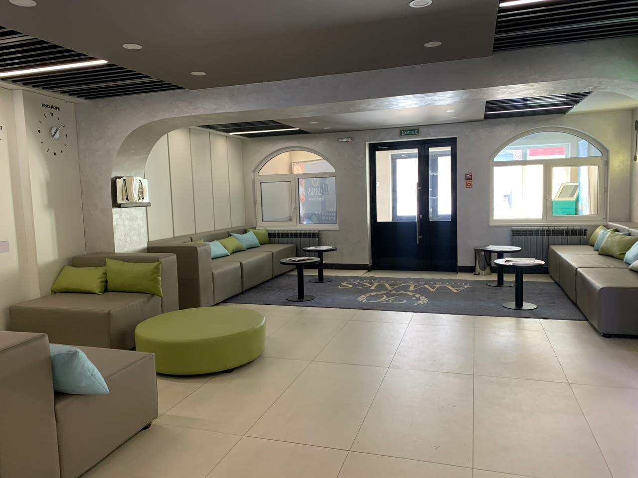 Гостиница Амакс Полярная Звезда Новый Уренгой-7