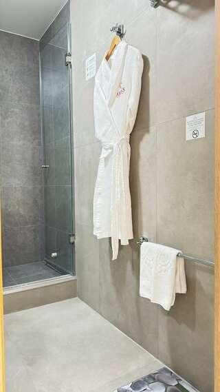 Гостиница Амакс Полярная Звезда Новый Уренгой Номер студия-3