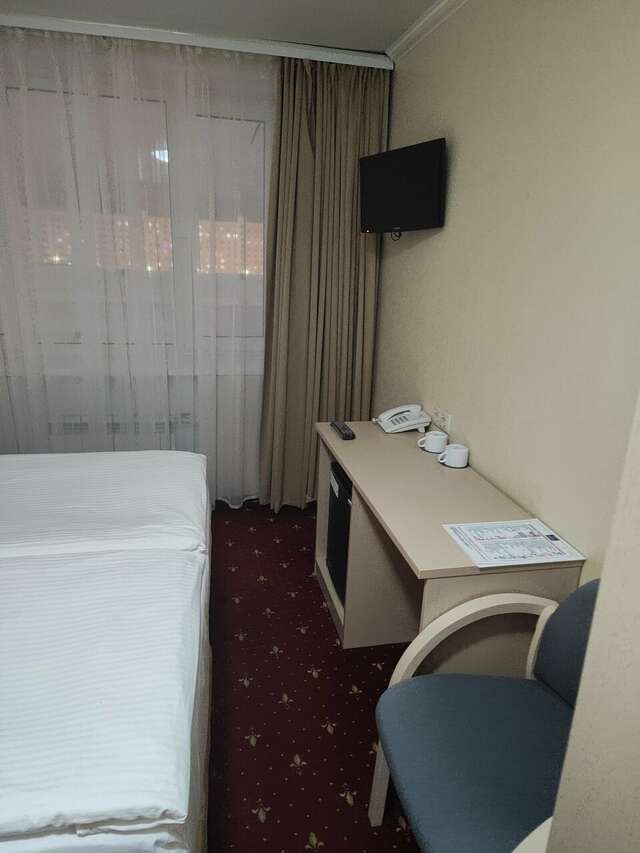 Гостиница Амакс Полярная Звезда Новый Уренгой-84