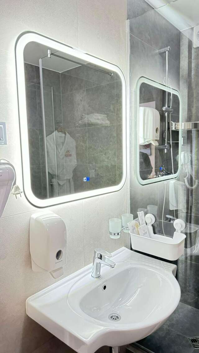 Гостиница Амакс Полярная Звезда Новый Уренгой-66