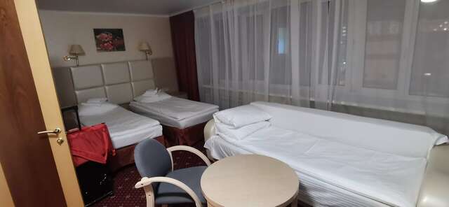 Гостиница Амакс Полярная Звезда Новый Уренгой-73